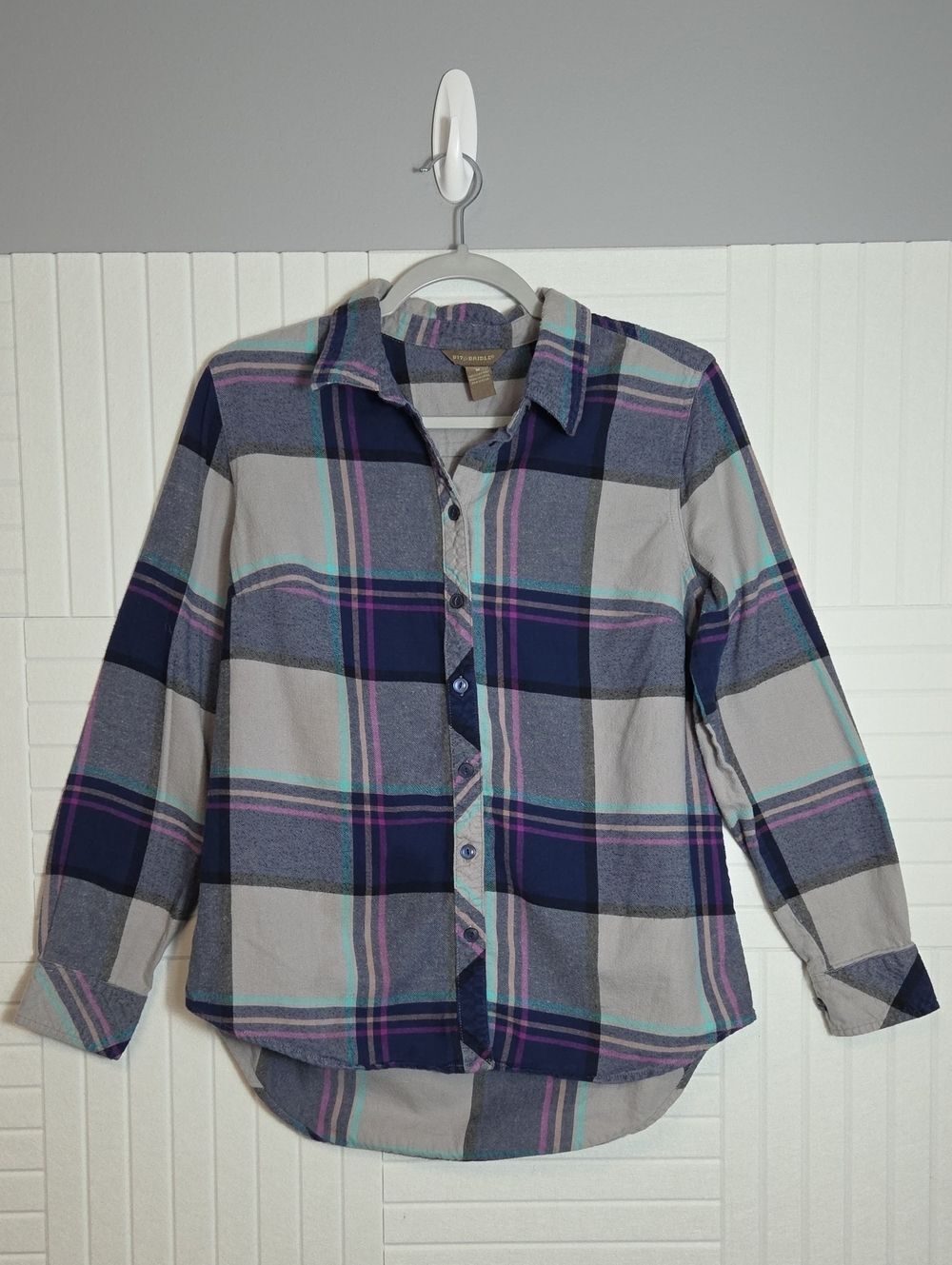 Bit & Bridle 100% Cotton Plaid Flannel Shirt Size M Blue Pink